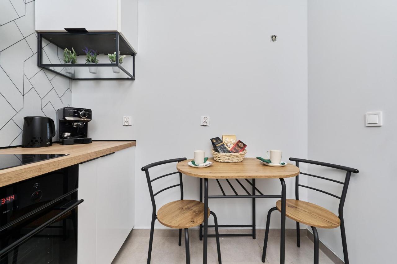 Nowa Manufaktura Krzyki By Renters Apartamento