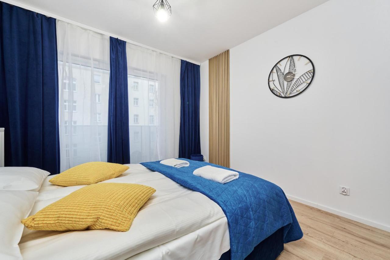 Nowa Manufaktura Krzyki By Renters Breslavia