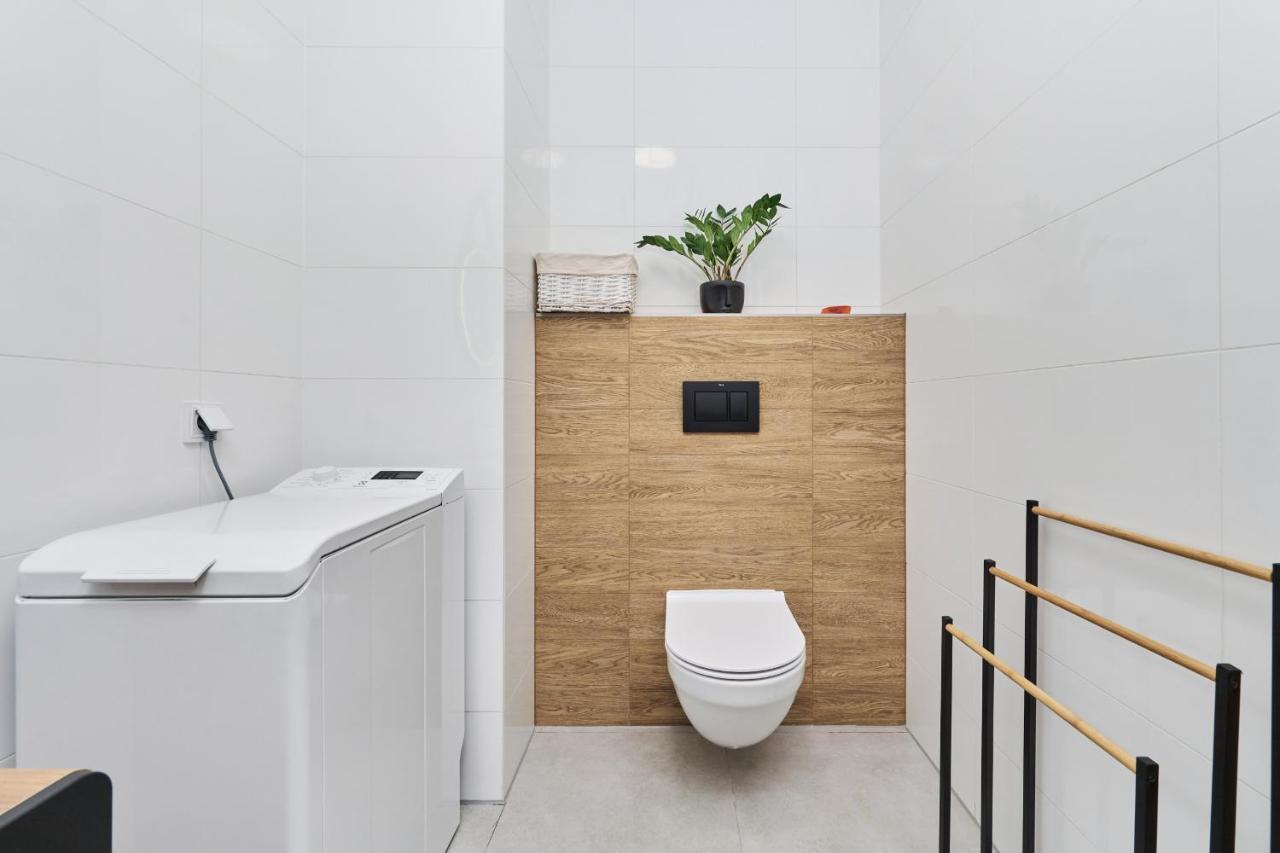 Nowa Manufaktura Krzyki By Renters Breslavia