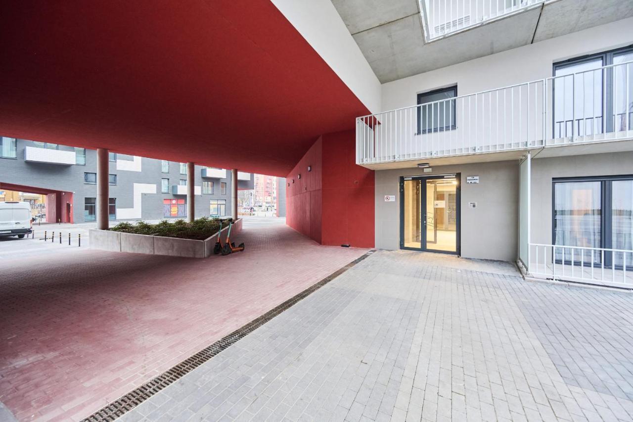 Nowa Manufaktura Krzyki By Renters *